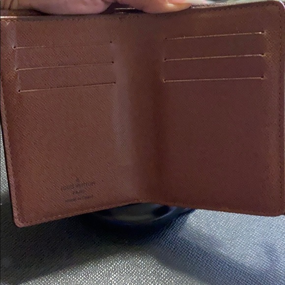 Louis Vuitton Koala Compact wallet - Picture 8 of 15